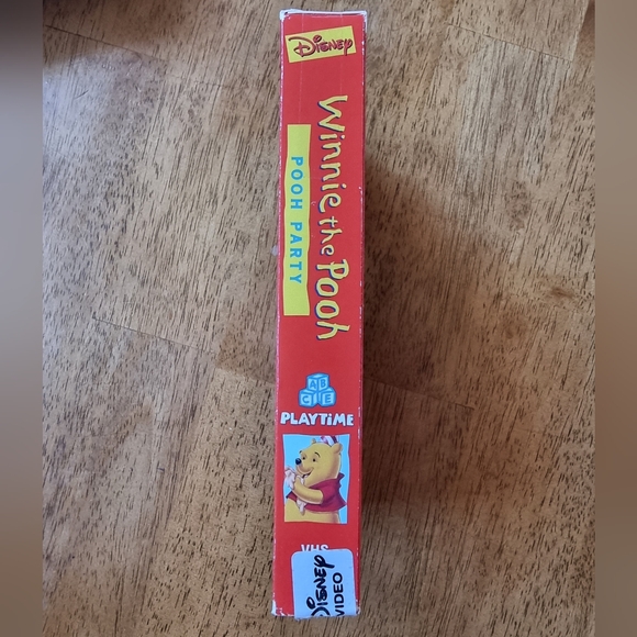 Winnie the Pooh Disney "POOH PARTY" Playtime VHS - Picture 6 of 6